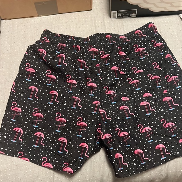 Worn twice Waves and Trunks Sz XL Flamingo Bathing suit - Picture 3 of 3